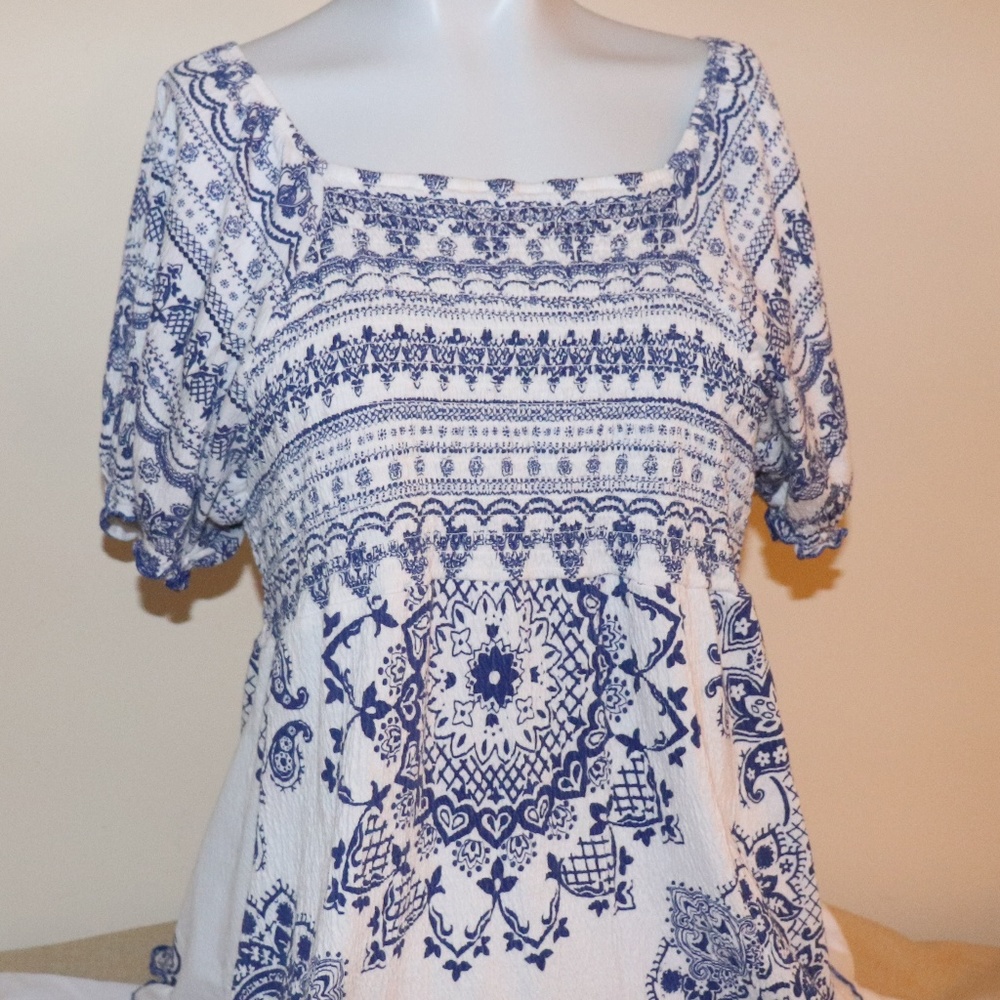 Blue and White Smocked Tunic - Size 1X